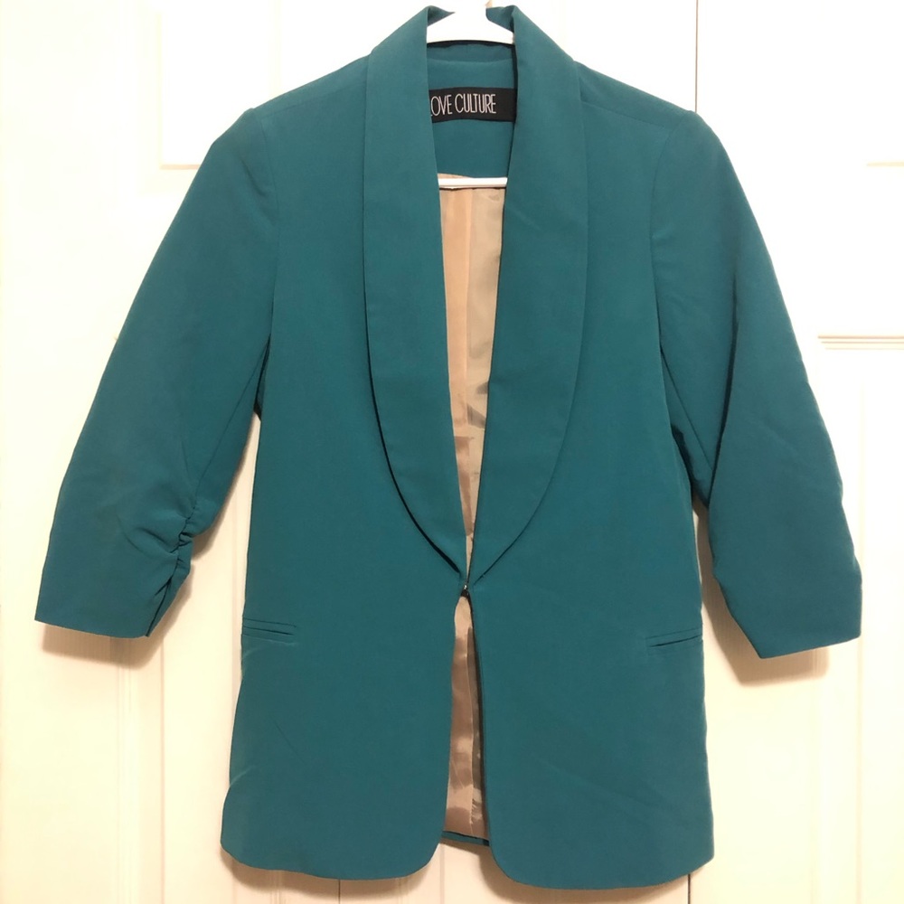 Love Culture Blazer Size Small